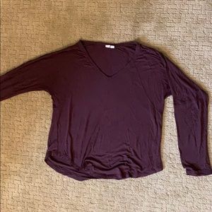 Long sleeve v-neck